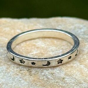 💖 New Celestial Silver Tone Star Moon Band Ring 7.25 7.5 Unisex